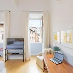 Casa Giulia, A Burghesius Home