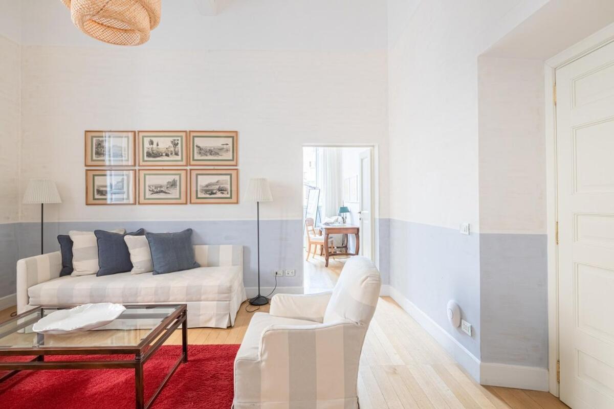 Casa Giulia, A Burghesius Apartment Rom