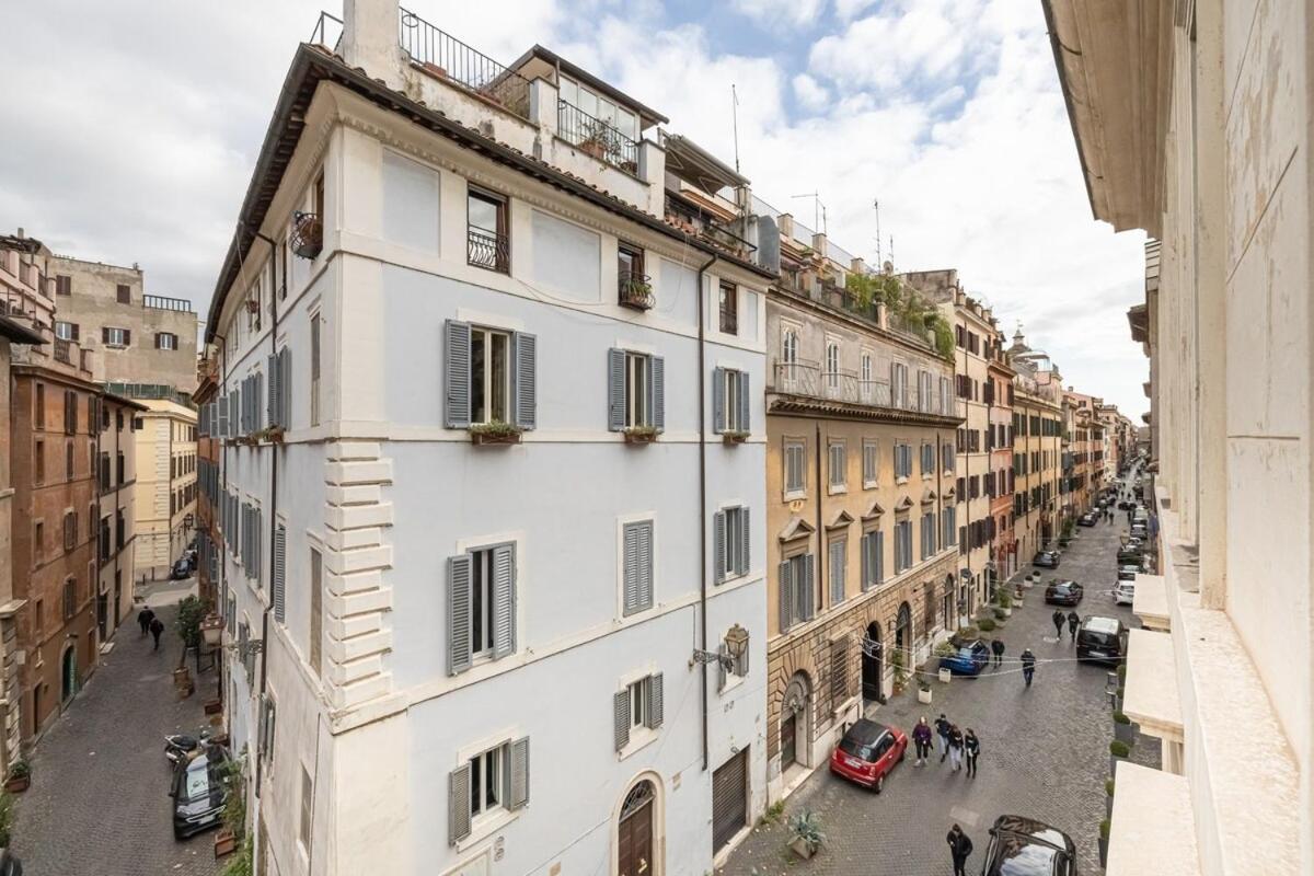 Casa Giulia, A Burghesius Apartment