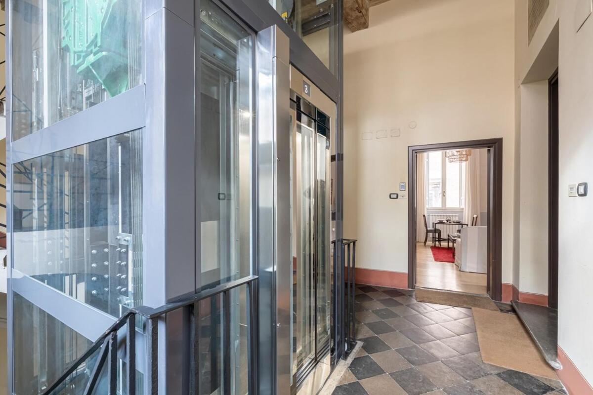 Casa Giulia, A Burghesius Apartment