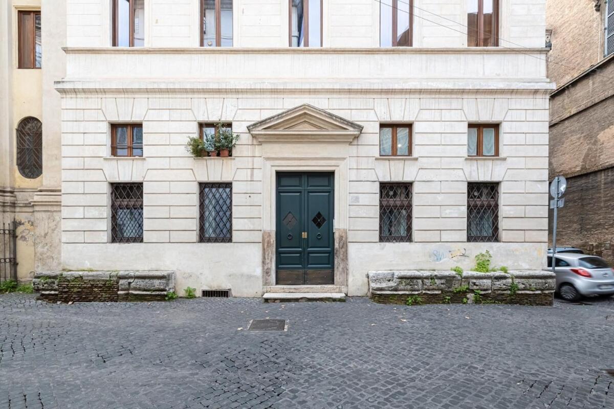 Casa Giulia, A Burghesius Apartment Rom